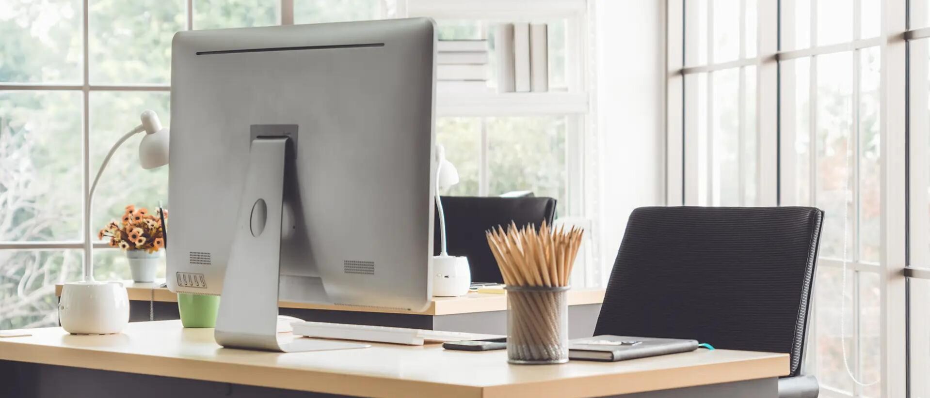 02-homeoffice_laptop_tisch_0303-1920